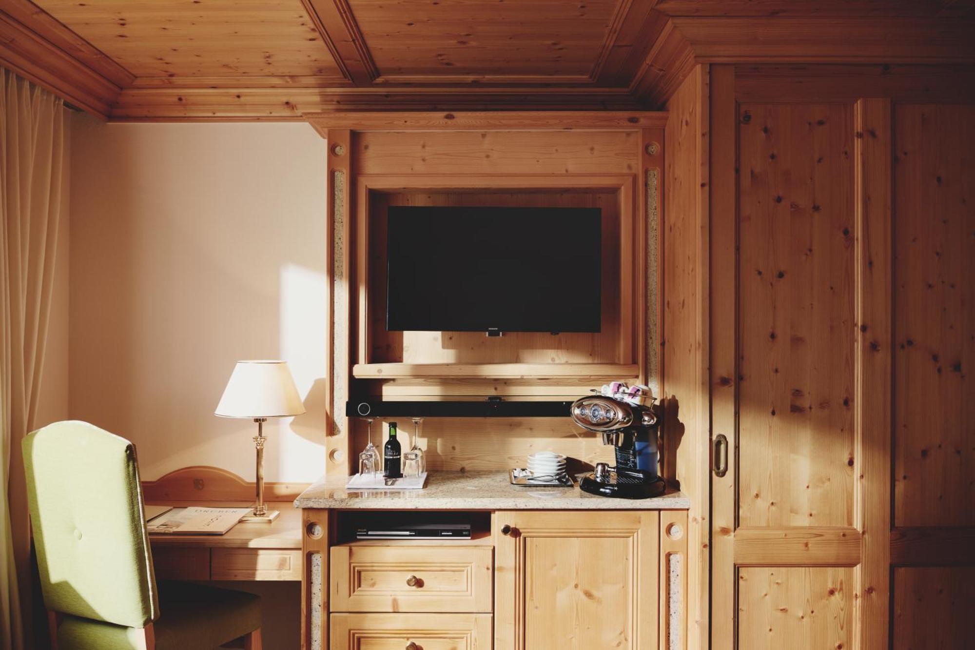 Burg Hotel Oberlech Dış mekan fotoğraf