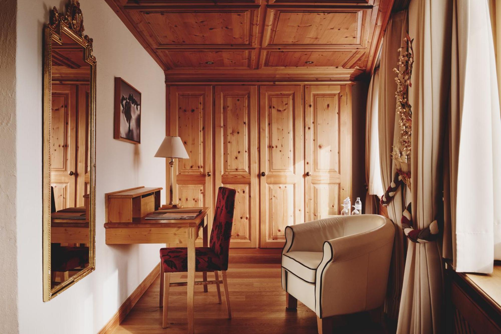 Burg Hotel Oberlech Dış mekan fotoğraf