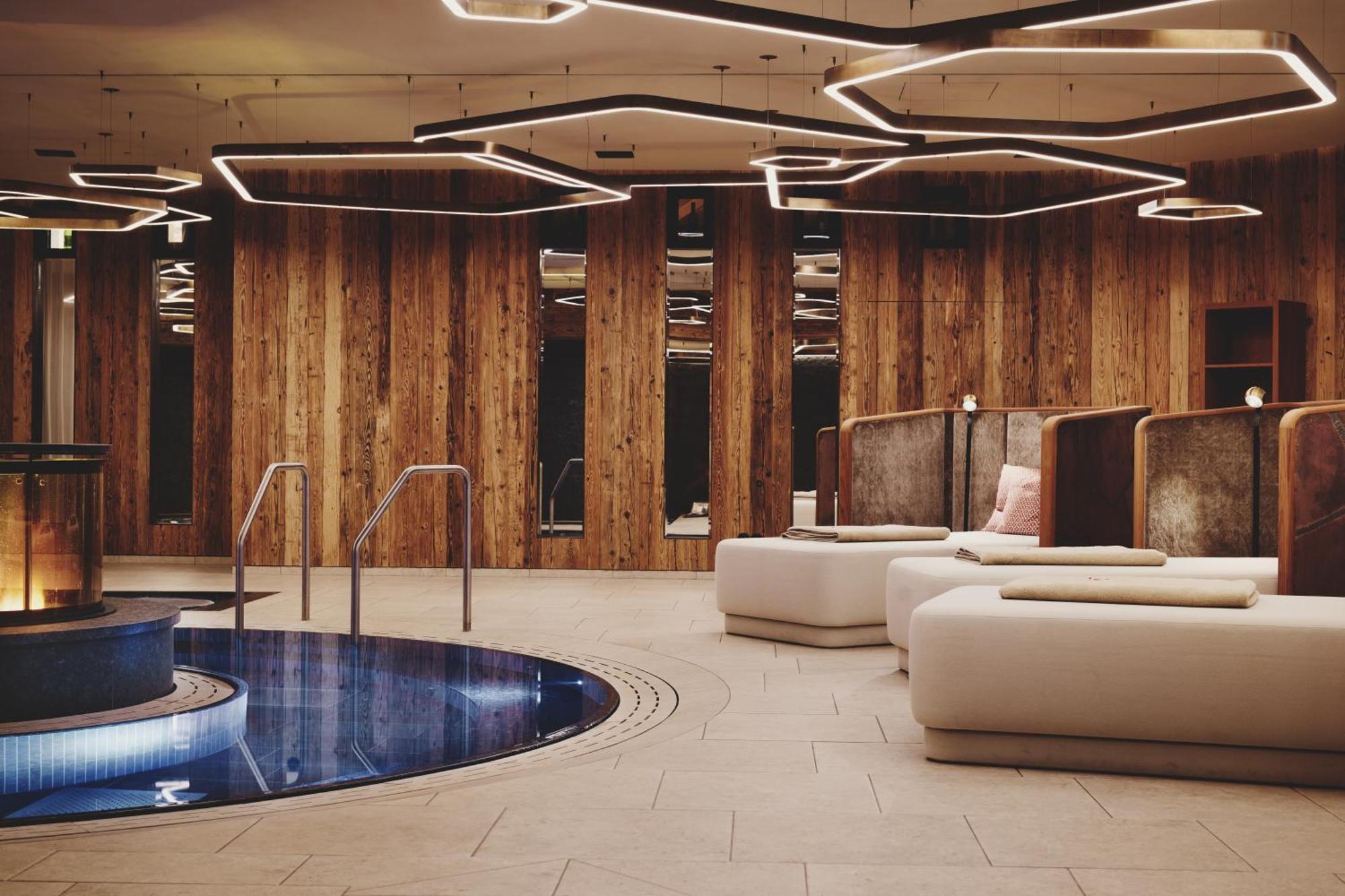 Burg Hotel Oberlech Dış mekan fotoğraf